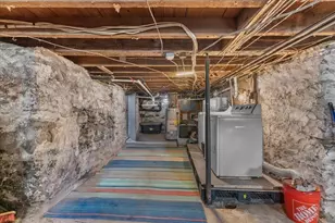 229 Tremont St, Taunton, MA 02780 - Photo 31