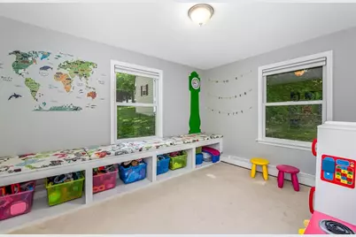 33 Overlook Ave, Dedham, MA 02026 - Photo 19