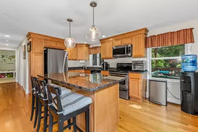 33 Overlook Ave, Dedham, MA 02026 - Photo 7