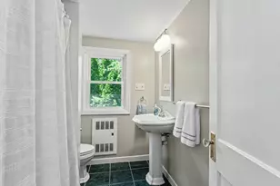 261 School St, Groveland, MA 01834 - Photo 15