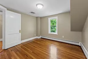 261 School St, Groveland, MA 01834 - Photo 21