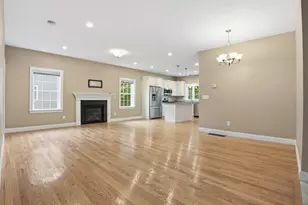 29 Rachael's Way, Brockton, MA 02301 - Photo 5