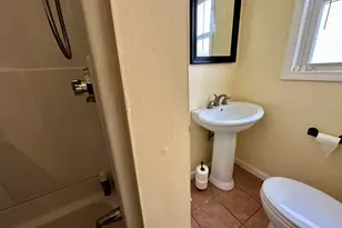 150 Crawford St, Fall River, MA 02724 - Photo 19