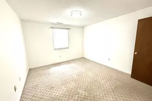 12 Cutter St, Waltham, MA 02453 - Photo 5