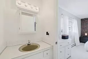 46 Greentree Ln, Weymouth, MA 02190 - Photo 5