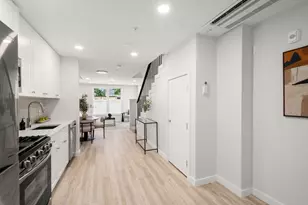 602 Canterbury, Boston, MA 02131 - Photo 9