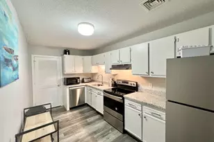 1506 Gorham St, Lowell, MA 01852 - Photo 3