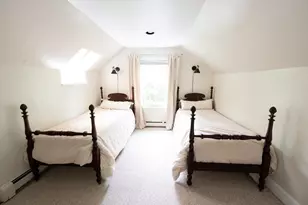 25 Milford St, Medway, MA 02053 - Photo 21