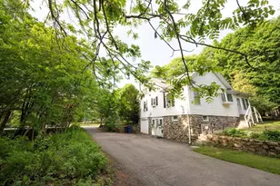 25 Milford St, Medway, MA 02053 - Photo 27
