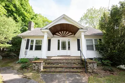 25 Milford St, Medway, MA 02053 - Photo 23