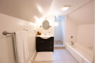 25 Milford St, Medway, MA 02053 - Photo 21