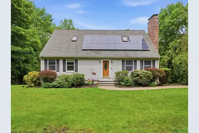 28 Lincoln St, Hopkinton, MA 01748 - Photo 1