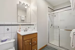 28 Lincoln St, Hopkinton, MA 01748 - Photo 19