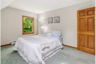 28 Lincoln St, Hopkinton, MA 01748 - Photo 21