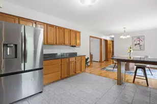 28 Lincoln St, Hopkinton, MA 01748 - Photo 9