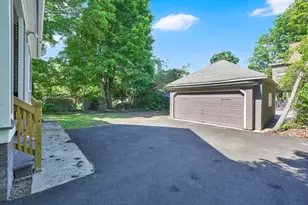 288 St James Ave, Springfield, MA 01109 - Photo 41