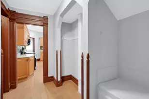 288 St James Ave, Springfield, MA 01109 - Photo 11