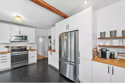 105-107 Adena Rd #105, Newton, MA 02465 - Photo 3