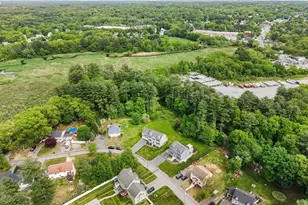 27A Devonshire Dr, Billerica, MA 01821 - Photo 3