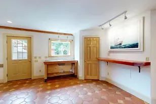 14 Main St, Shelburne, MA 01370 - Photo 11