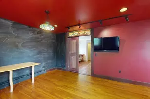 14 Main St, Shelburne, MA 01370 - Photo 9