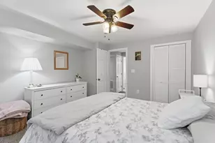 206 Carriage Ln, Taunton, MA 02780 - Photo 9