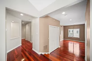 58 Village Dr, Quincy, MA 02169 - Photo 7