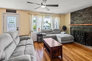 14 Orton St, Worcester, MA 01604 - Photo 5
