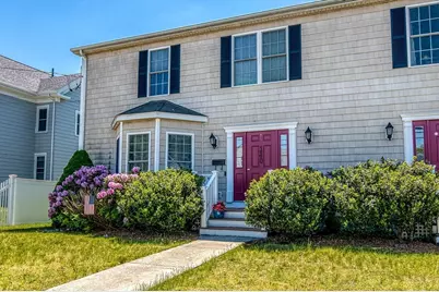 150 River, Dedham, MA 02026 - Photo 3