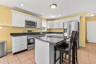 150 River, Dedham, MA 02026 - Photo 5