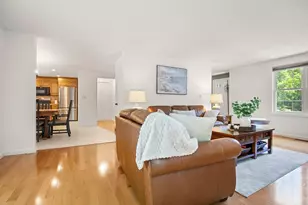 2 Maura Cir, Westford, MA 01886 - Photo 11