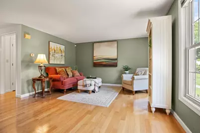 2 Maura Cir, Westford, MA 01886 - Photo 5