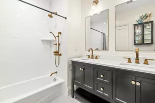 239 Lexington St, Boston, MA 02128 - Photo 17
