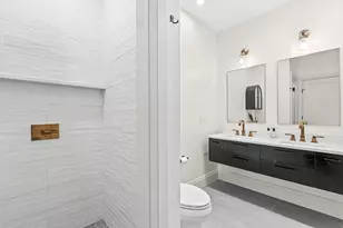 239 Lexington St, Boston, MA 02128 - Photo 25