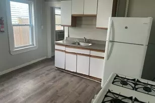 50 Fremont St, Lowell, MA 01850 - Photo 11