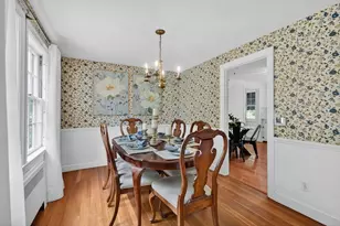 9 Stratford Rd, Andover, MA 01810 - Photo 5