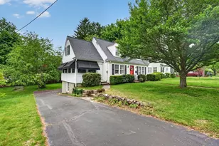 9 Stratford Rd, Andover, MA 01810 - Photo 3