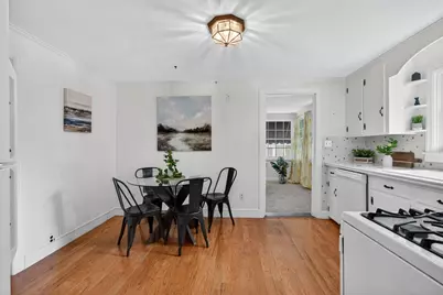 9 Stratford Rd, Andover, MA 01810 - Photo 9