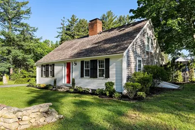 45 Taylor St, Pembroke, MA 02359 - Photo 3