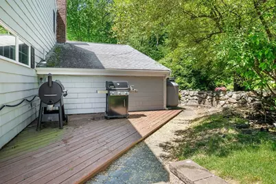 15 Hartshorne Rd, Wakefield, MA 01880 - Photo 37