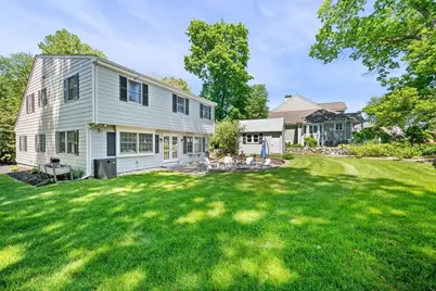 15 Hartshorne Rd, Wakefield, MA 01880 - Photo 33