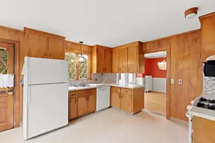 35 Badger Rd, Medford, MA 02155 - Photo 13