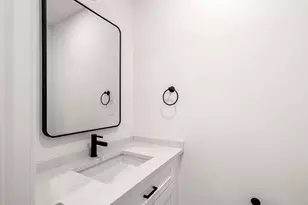 14 Elm St, Newton, MA 02465 - Photo 25