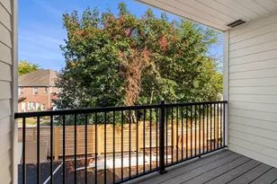 14 Elm St, Newton, MA 02465 - Photo 31