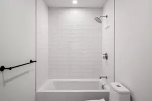 14 Elm St, Newton, MA 02465 - Photo 23
