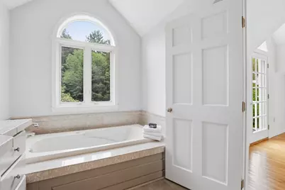 106 Concord Rd, Bedford, MA 01730 - Photo 21