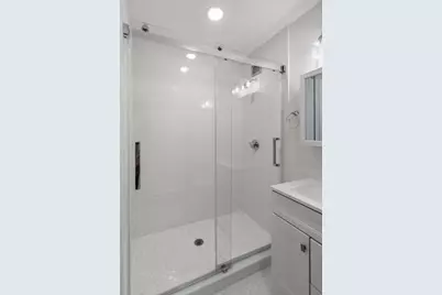 160 Commonwealth #616, Boston, MA 02116 - Photo 9
