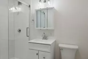 160 Commonwealth, Boston, MA 02116 - Photo 11