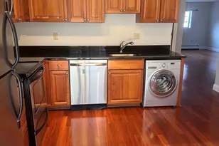 1600 Skyline Dr, Lowell, MA 01854 - Photo 7