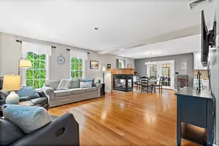 104 Gilchrest St, Lunenburg, MA 01462 - Photo 5